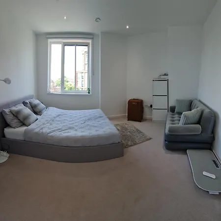 Wembley Stadium Comfort Stay Cosy Room With A View Concerts, Matches And More London Exterior photo