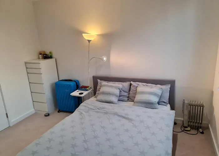Wembley Stadium Comfort Stay Cosy Room With A View Concerts, Matches And More